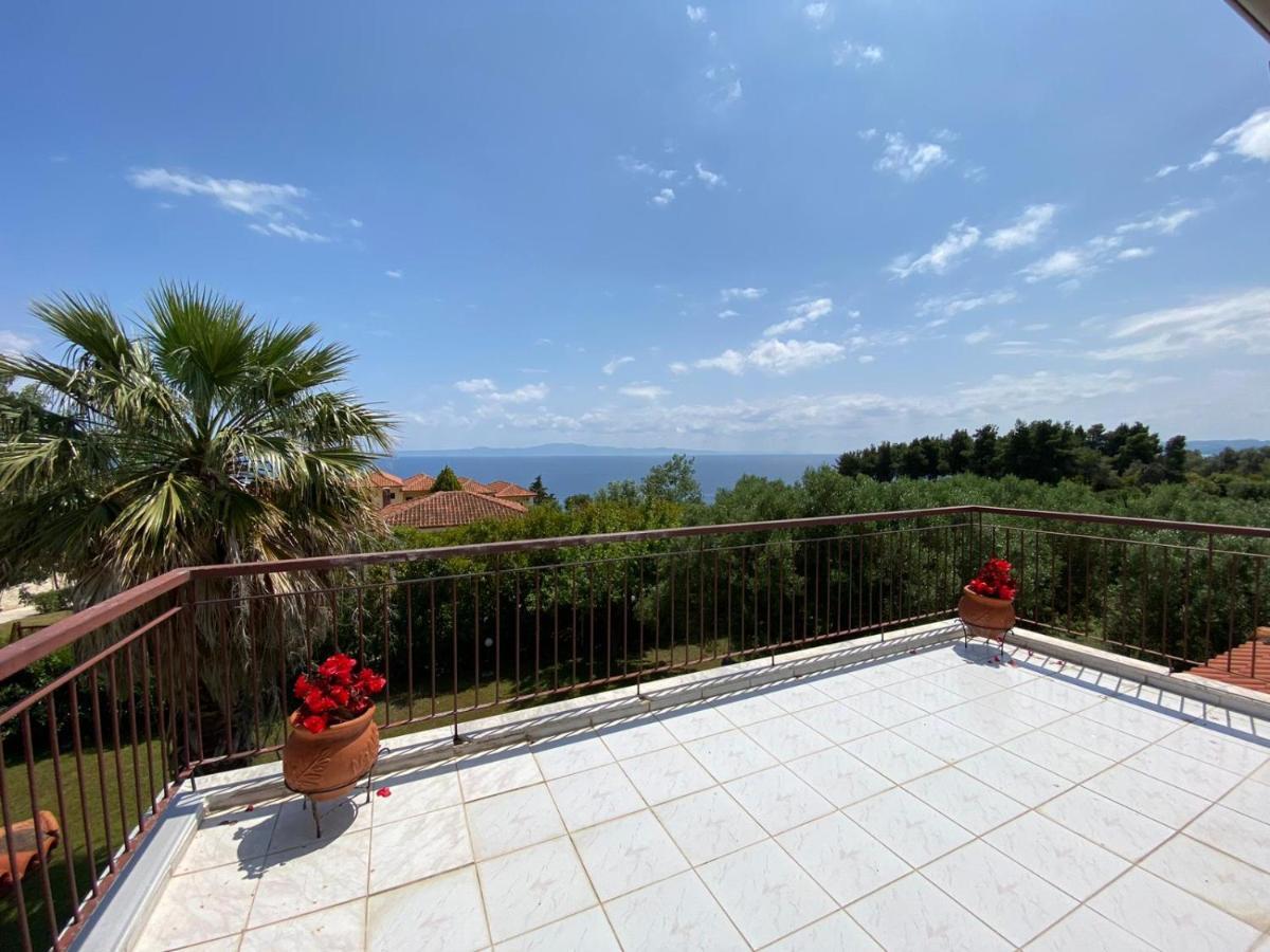 Amazing Sea View Loft, Afytos Apartment Екстериор снимка