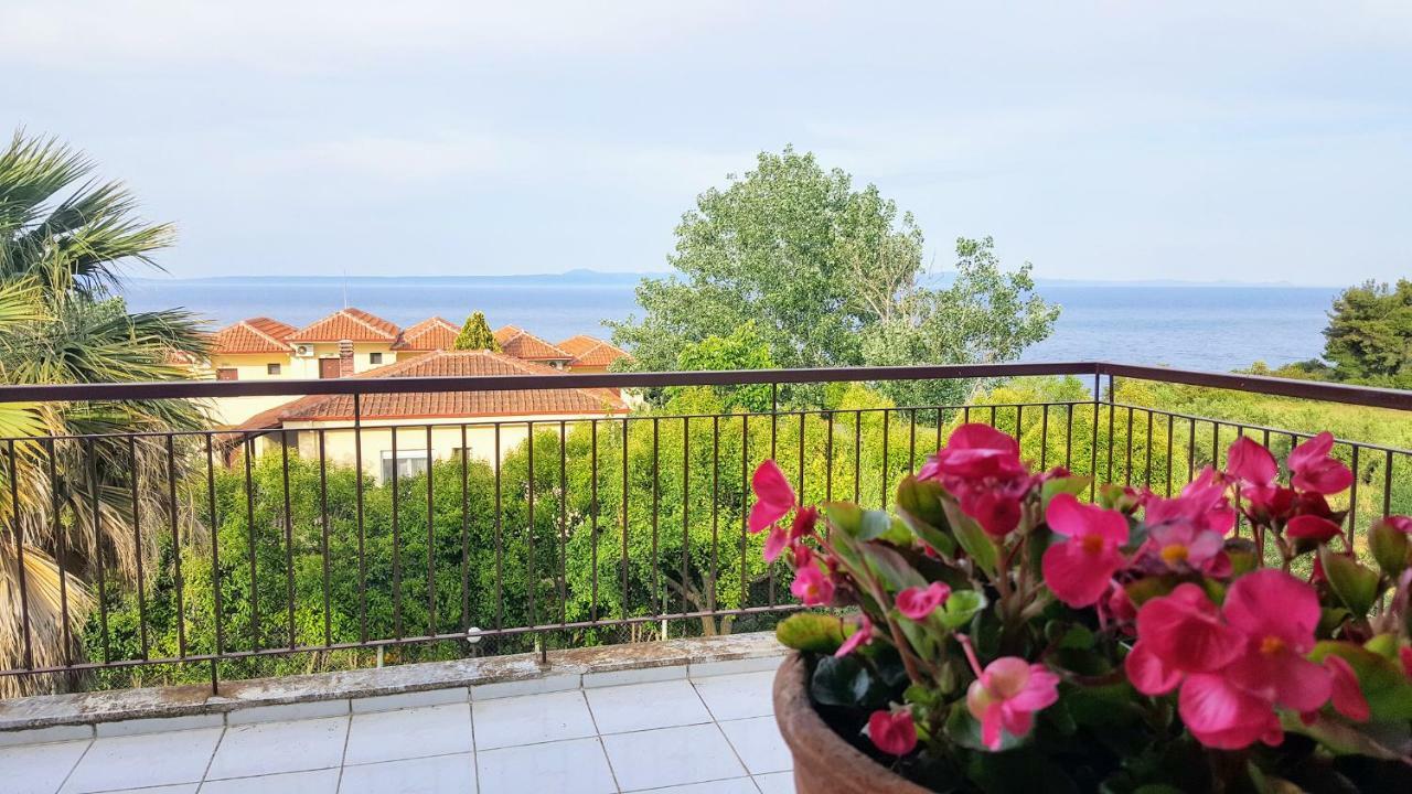 Amazing Sea View Loft, Afytos Apartment Екстериор снимка